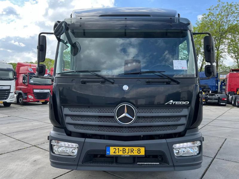 Mercedes-Benz Atego 1218 - Kravas automašīna ar slēgto virsbūvi: foto 3 Mercedes-Benz Atego 1218 - Kravas automašīna ar slēgto virsbūvi: foto 3
