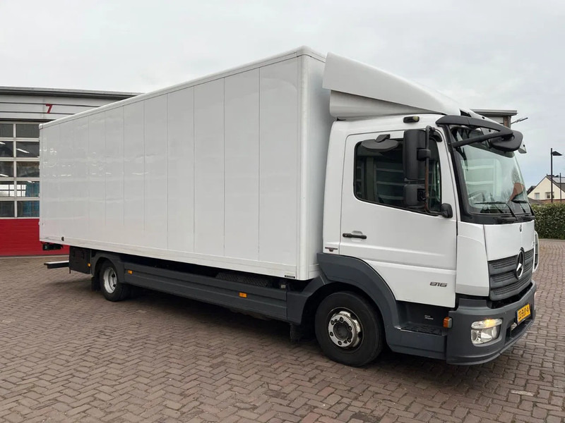 Mercedes-Benz Atego 816 - Kravas automašīna ar slēgto virsbūvi: foto 1 Mercedes-Benz Atego 816 - Kravas automašīna ar slēgto virsbūvi: foto 1