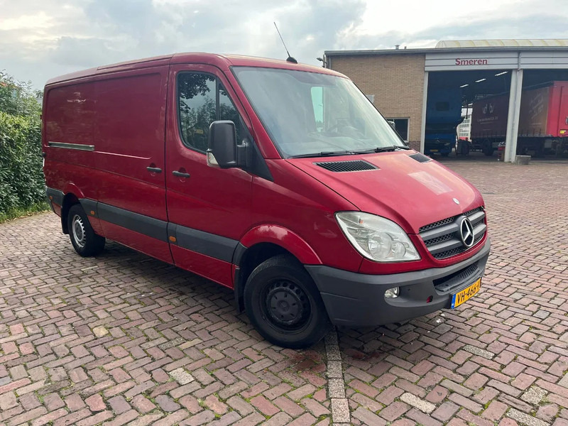 Mercedes-Benz Sprinter 313 CDI L2H1 - Kravas mikroautobuss: foto 1 Mercedes-Benz Sprinter 313 CDI L2H1 - Kravas mikroautobuss: foto 1