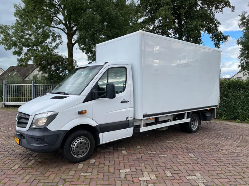 Mercedes-Benz Sprinter 513 CDI - Furgons ar slēgtā virsbūve: foto 5 Mercedes-Benz Sprinter 513 CDI - Furgons ar slēgtā virsbūve: foto 5