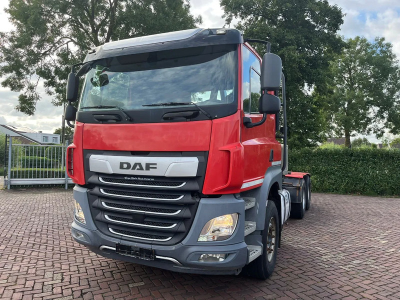 DAF CF 530 FAT intarder - Vilcējs: foto 2 DAF CF 530 FAT intarder - Vilcējs: foto 2
