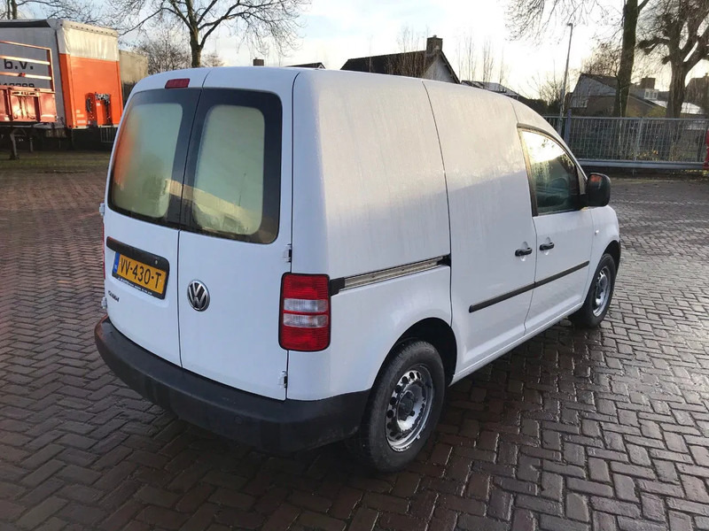 Volkswagen Caddy 1.6 - Kravas mikroautobuss: foto 5 Volkswagen Caddy 1.6 - Kravas mikroautobuss: foto 5