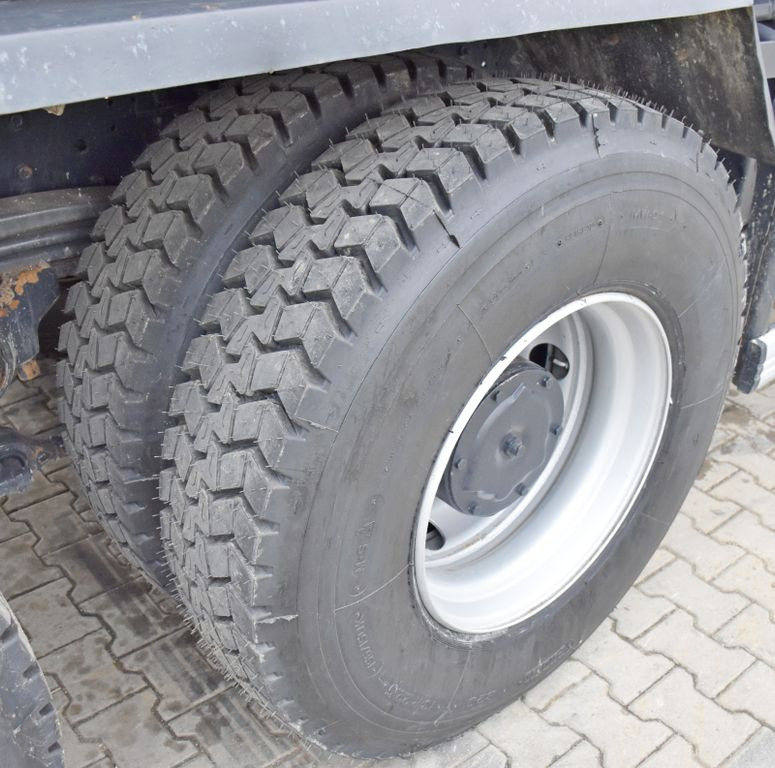 Kravas automašīna pašizgāzējs, Kravas auto ar manipulatoru Iveco TRAKKER 360 * Kipper 4,90m* KRAN/FUNK*6x4: foto 14