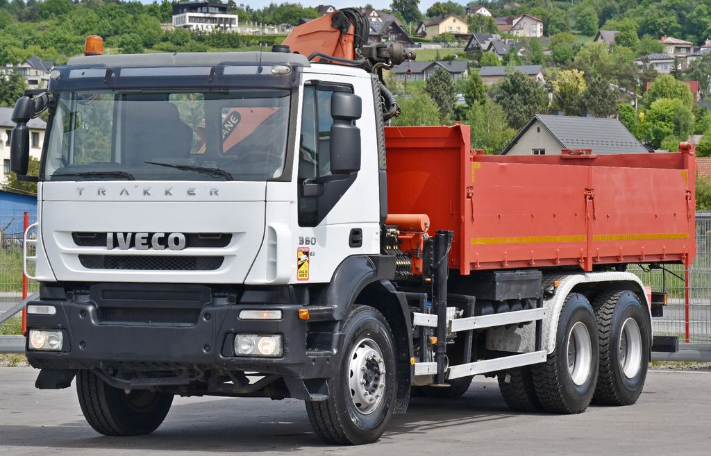 Iveco TRAKKER 360 * Kipper 5,60m* KRAN /FUNK * 6x4 - Kravas auto ar manipulatoru, Kravas automašīna pašizgāzējs: foto 4 Iveco TRAKKER 360 * Kipper 5,60m* KRAN /FUNK * 6x4 - Kravas auto ar manipulatoru, Kravas automašīna pašizgāzējs: foto 4