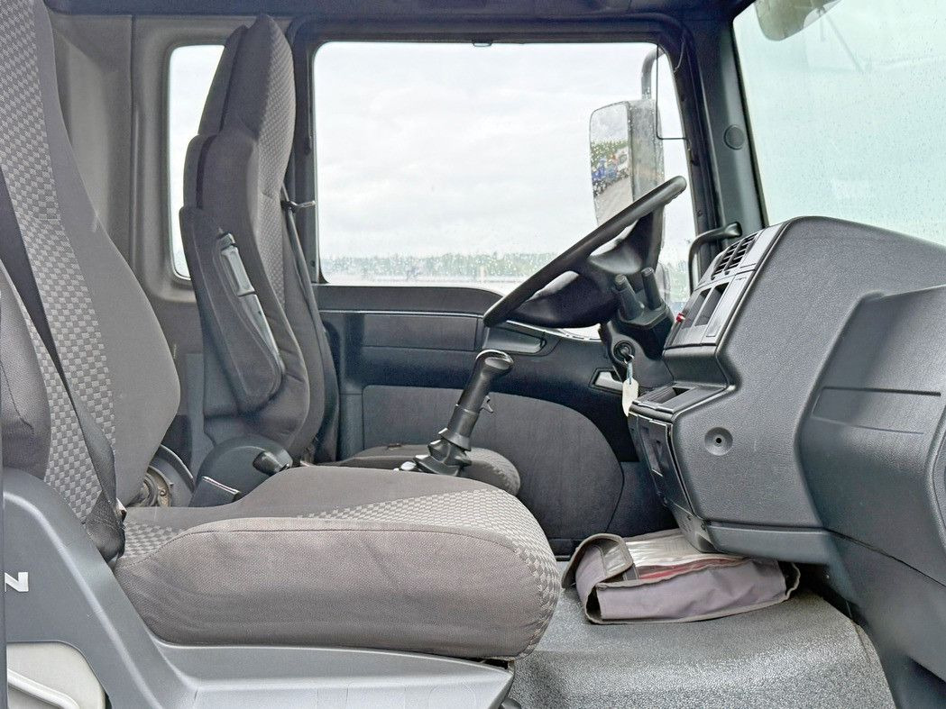 MAN TGA 26.400 * KIPPER 6,00m + PK 15500 * 6x4 * TOP līzingu MAN TGA 26.400 * KIPPER 6,00m + PK 15500 * 6x4 * TOP: foto 11 MAN TGA 26.400 * KIPPER 6,00m + PK 15500 * 6x4 * TOP līzingu MAN TGA 26.400 * KIPPER 6,00m + PK 15500 * 6x4 * TOP: foto 11