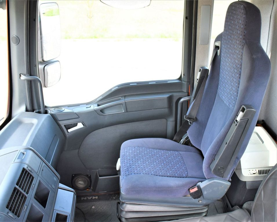 Kravas auto ar manipulatoru, Kravas automašīna - kabeļu sistēma MAN TGA 35.480 Abrollkipper*KRAN /FUNK: foto 10