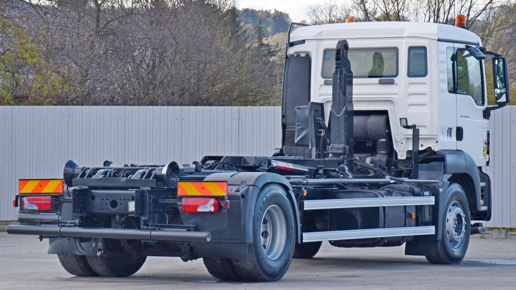 MAN TGS 18.320 Abrollkipper * Top Zustand! MAN TGS 18.320 Abrollkipper * Top Zustand! - Pacēlājs ar āķi: foto 5 MAN TGS 18.320 Abrollkipper * Top Zustand! MAN TGS 18.320 Abrollkipper * Top Zustand! - Pacēlājs ar āķi: foto 5