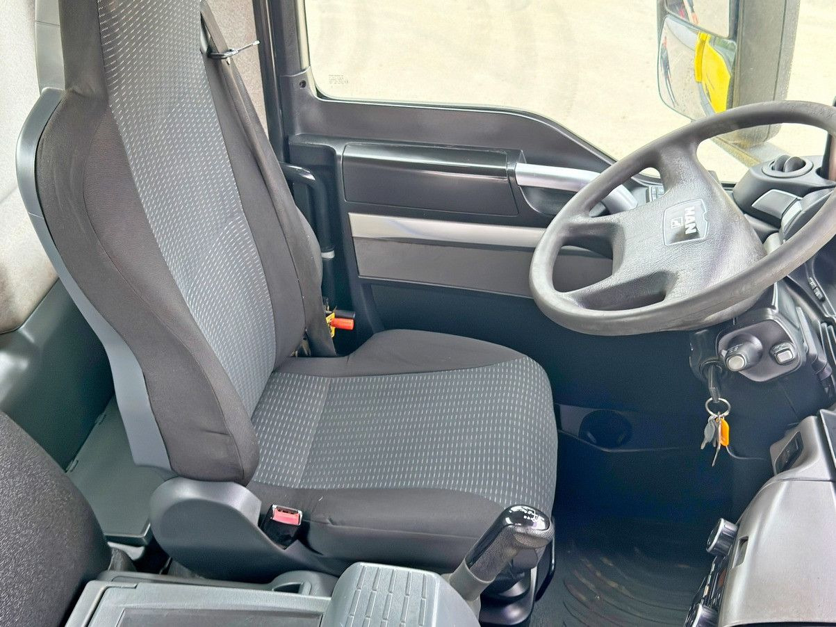 Kravas automašīna pašizgāzējs, Kravas auto ar manipulatoru MAN TGS 18.360 * KIPPER 4,60m + BORDMATIC*TOPZUSTAND: foto 11 Kravas automašīna pašizgāzējs, Kravas auto ar manipulatoru MAN TGS 18.360 * KIPPER 4,60m + BORDMATIC*TOPZUSTAND: foto 11
