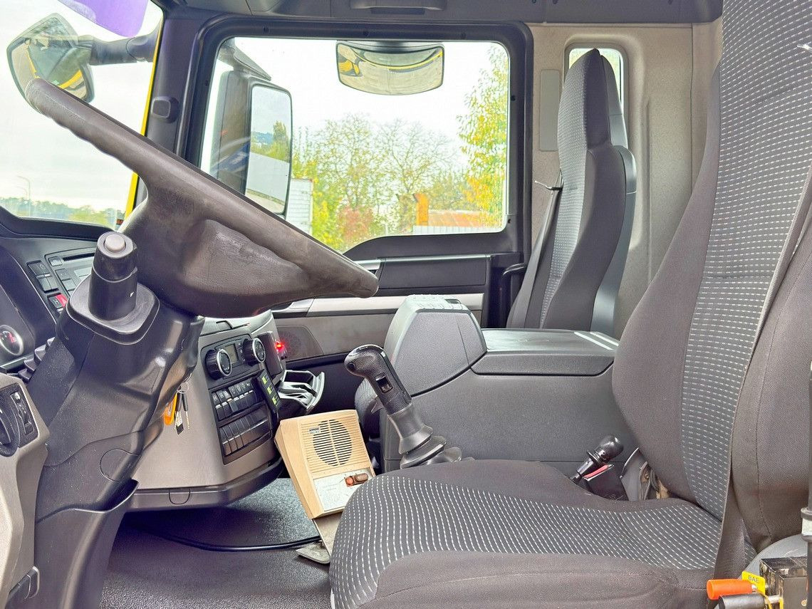 Kravas automašīna pašizgāzējs, Kravas auto ar manipulatoru MAN TGS 18.360 * KIPPER 4,60m + BORDMATIC*TOPZUSTAND: foto 8 Kravas automašīna pašizgāzējs, Kravas auto ar manipulatoru MAN TGS 18.360 * KIPPER 4,60m + BORDMATIC*TOPZUSTAND: foto 8