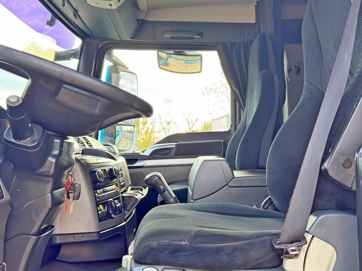 Kravas automašīna pašizgāzējs, Kravas auto ar manipulatoru MAN TGS 26.480 * HIAB 220 - C5 + FUNK / 6x6: foto 9