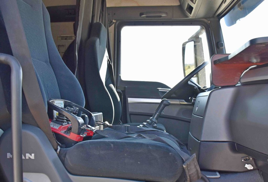 Kravas auto ar manipulatoru MAN TGS 26.480 * PK 27002 + JIB PJ060 + FUNK / 6x4 MAN TGS 26.480 * PK 27002 + JIB PJ060 + FUNK / 6x4: foto 11