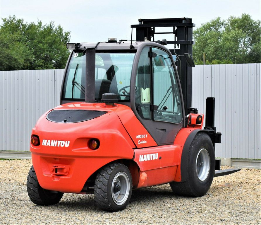 Manitou MSI50T 1E3 * STAPLER * TOPZUSTAND ! Manitou MSI50T 1E3 * STAPLER * TOPZUSTAND ! - Dīzeļiekrāvējs: foto 4 Manitou MSI50T 1E3 * STAPLER * TOPZUSTAND ! Manitou MSI50T 1E3 * STAPLER * TOPZUSTAND ! - Dīzeļiekrāvējs: foto 4