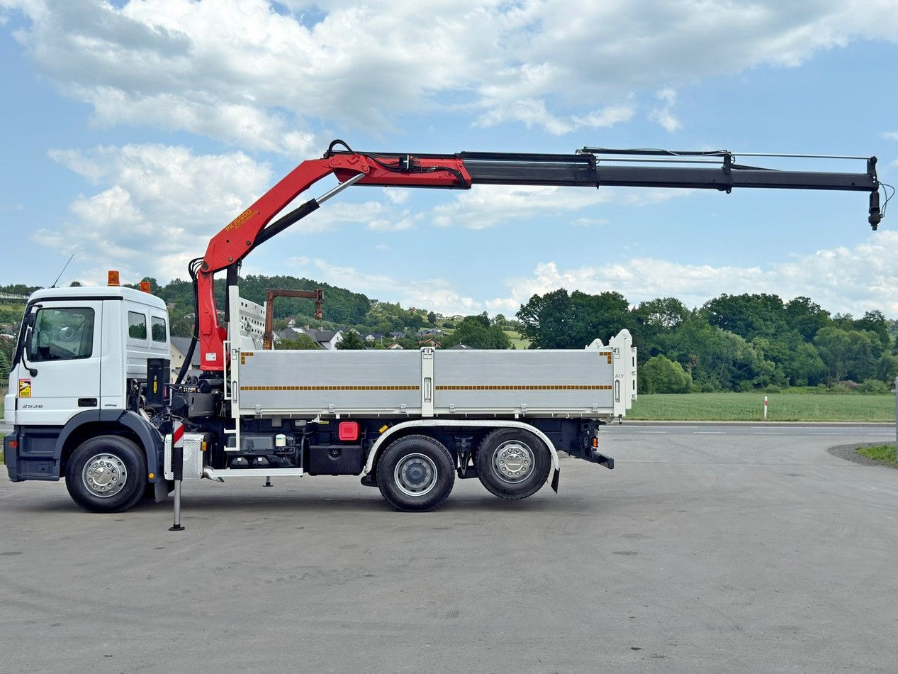 Mercedes-Benz ACTROS 2536* KIPPER 5,30m * PK 15500 + FUNK* TOP - Kravas automašīna pašizgāzējs, Kravas auto ar manipulatoru: foto 5 Mercedes-Benz ACTROS 2536* KIPPER 5,30m * PK 15500 + FUNK* TOP - Kravas automašīna pašizgāzējs, Kravas auto ar manipulatoru: foto 5