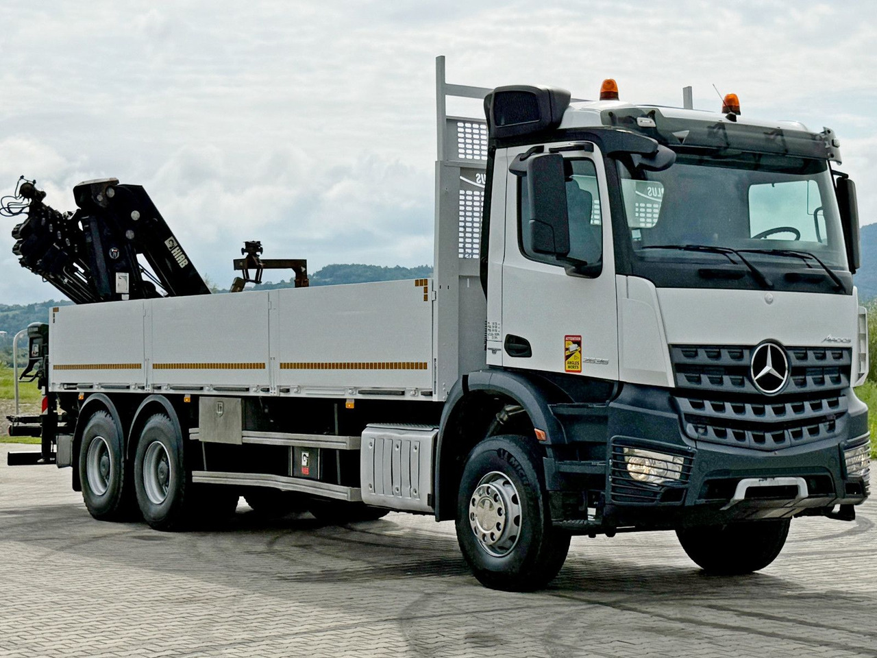 Mercedes-Benz ACTROS 2636 * HIAB 211 E-6 HIDUO/FUNK *6x4 - Kravas auto ar manipulatoru: foto 3 Mercedes-Benz ACTROS 2636 * HIAB 211 E-6 HIDUO/FUNK *6x4 - Kravas auto ar manipulatoru: foto 3
