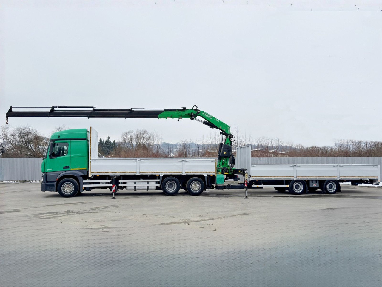 Mercedes-Benz ACTROS 2645 * FASSI F345.24 XE + FUNK + Anhänger - Kravas auto ar manipulatoru: foto 5 Mercedes-Benz ACTROS 2645 * FASSI F345.24 XE + FUNK + Anhänger - Kravas auto ar manipulatoru: foto 5