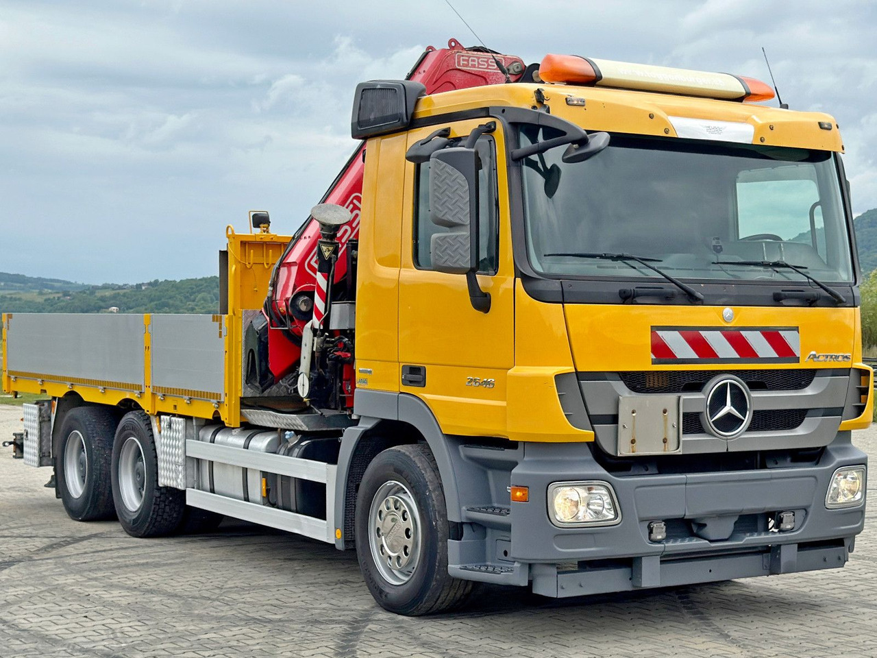 Mercedes-Benz ACTROS 2646 * FASSI F365AXP.26 + FUNK * 6x4 - Kravas auto ar manipulatoru: foto 3 Mercedes-Benz ACTROS 2646 * FASSI F365AXP.26 + FUNK * 6x4 - Kravas auto ar manipulatoru: foto 3