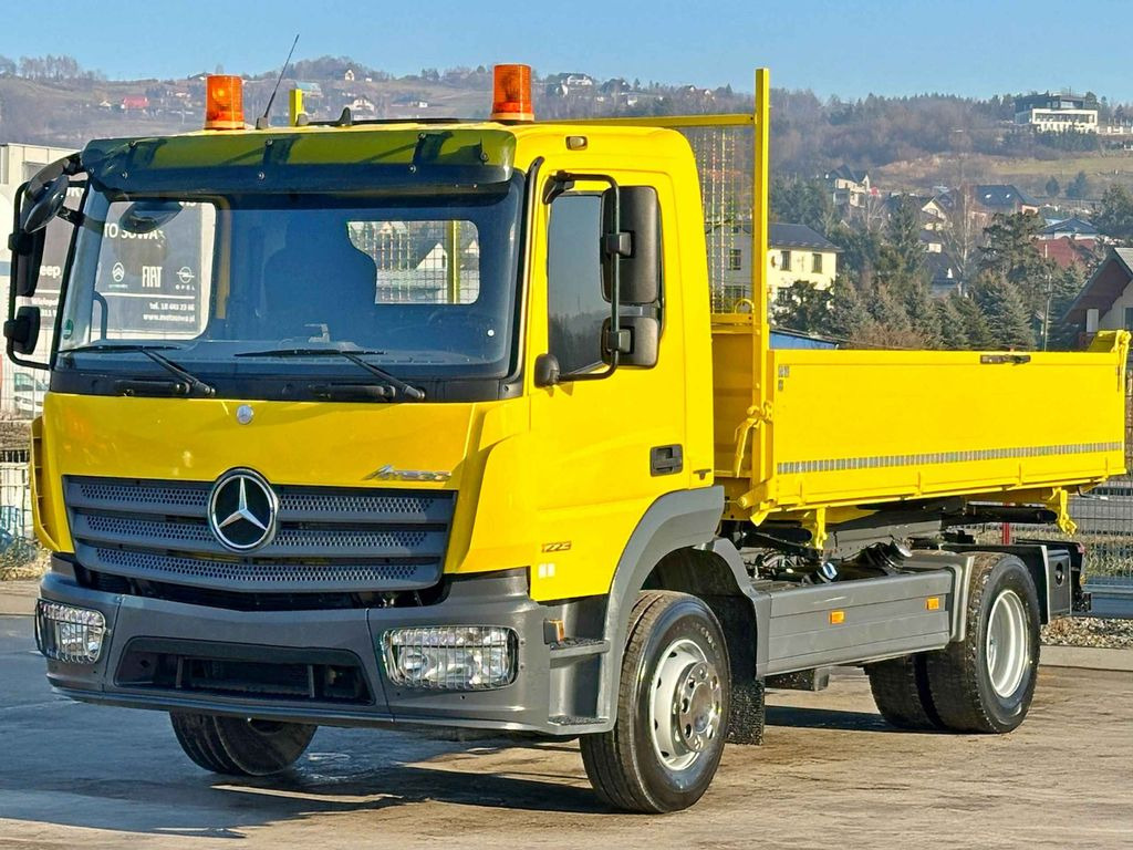 Mercedes-Benz ATEGO 1223 * KIPPER 4,20m * TOPZUSTAND Mercedes-Benz ATEGO 1223 * KIPPER 4,20m * TOPZUSTAND - Kravas automašīna pašizgāzējs, Kravas auto ar manipulatoru: foto 5 Mercedes-Benz ATEGO 1223 * KIPPER 4,20m * TOPZUSTAND Mercedes-Benz ATEGO 1223 * KIPPER 4,20m * TOPZUSTAND - Kravas automašīna pašizgāzējs, Kravas auto ar manipulatoru: foto 5