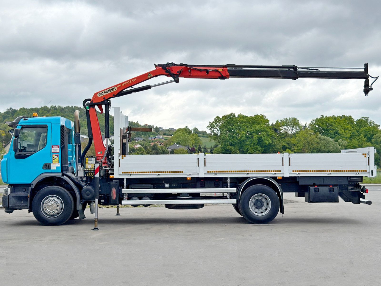 Renault C 320 * PK 12002 EH A + FUNK * TOPZUSTAND - Kravas auto ar manipulatoru: foto 5 Renault C 320 * PK 12002 EH A + FUNK * TOPZUSTAND - Kravas auto ar manipulatoru: foto 5