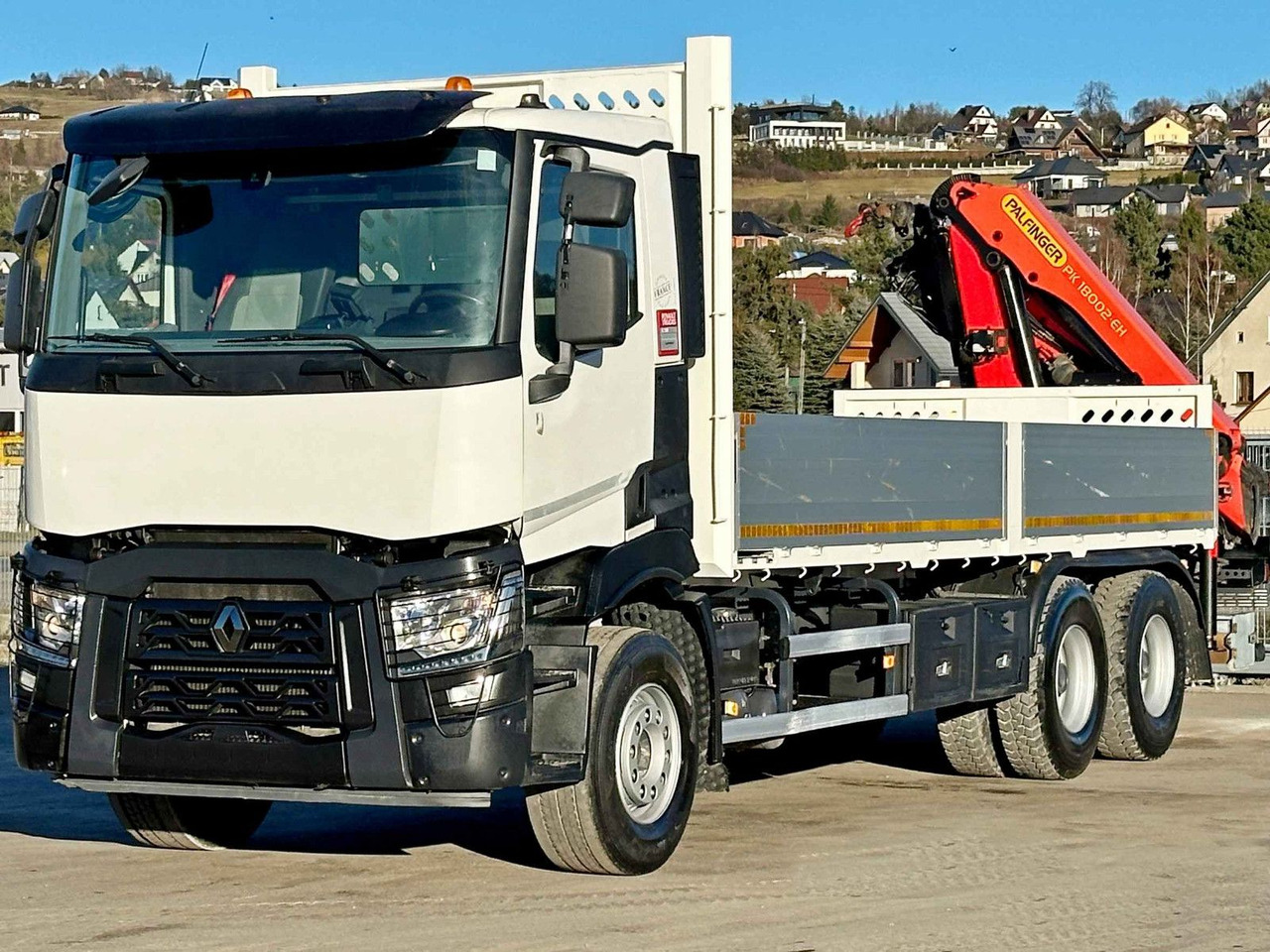 Renault C 380 *PRITSCHE 6,80m * PK 18002-EH C + FUNK*6x4 - Kravas auto ar manipulatoru: foto 4 Renault C 380 *PRITSCHE 6,80m * PK 18002-EH C + FUNK*6x4 - Kravas auto ar manipulatoru: foto 4