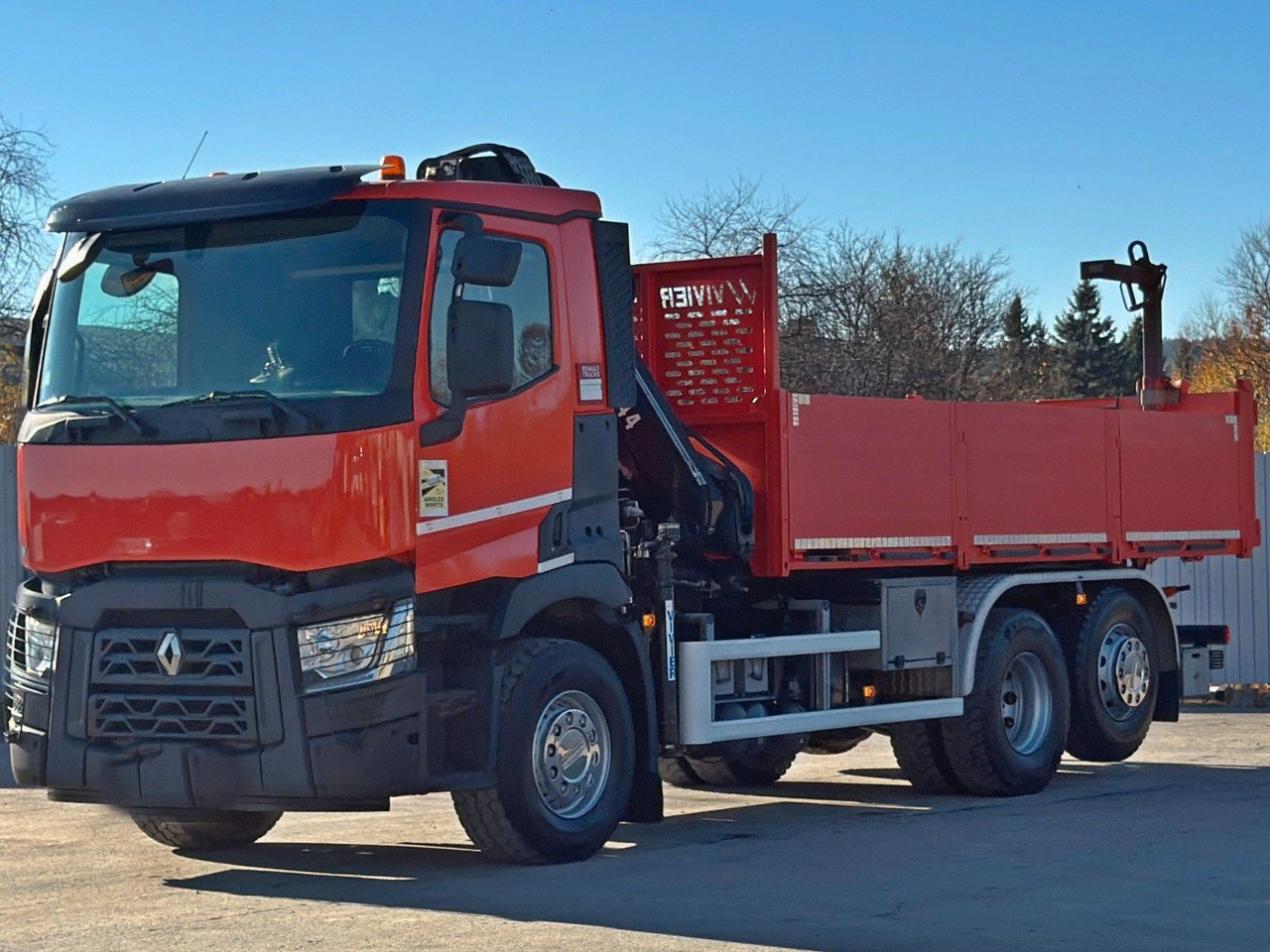 Renault C430 * HIAB 144 BS - 3 HIDUO+ FUNK/ 6x2 - Kravas automašīna pašizgāzējs, Kravas auto ar manipulatoru: foto 4 Renault C430 * HIAB 144 BS - 3 HIDUO+ FUNK/ 6x2 - Kravas automašīna pašizgāzējs, Kravas auto ar manipulatoru: foto 4
