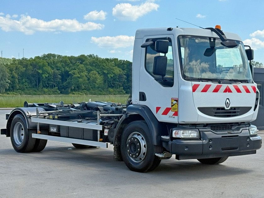 Renault MIDLUM 300 DXI* ABROLLKIPPER * TOPZUSTAND - Pacēlājs ar āķi, Kravas auto ar manipulatoru: foto 3 Renault MIDLUM 300 DXI* ABROLLKIPPER * TOPZUSTAND - Pacēlājs ar āķi, Kravas auto ar manipulatoru: foto 3
