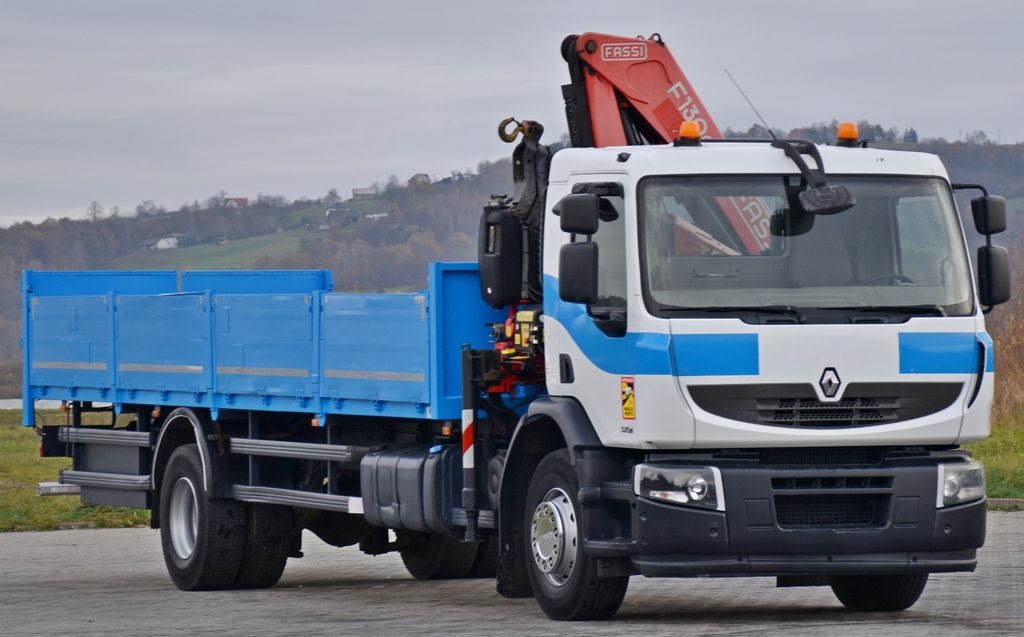 Renault Premium 320 DXI* FASSI F130AC.23 * FUNK * TOP - Kravas auto ar manipulatoru, Bortu kravas automašīna/ Platforma: foto 3 Renault Premium 320 DXI* FASSI F130AC.23 * FUNK * TOP - Kravas auto ar manipulatoru, Bortu kravas automašīna/ Platforma: foto 3