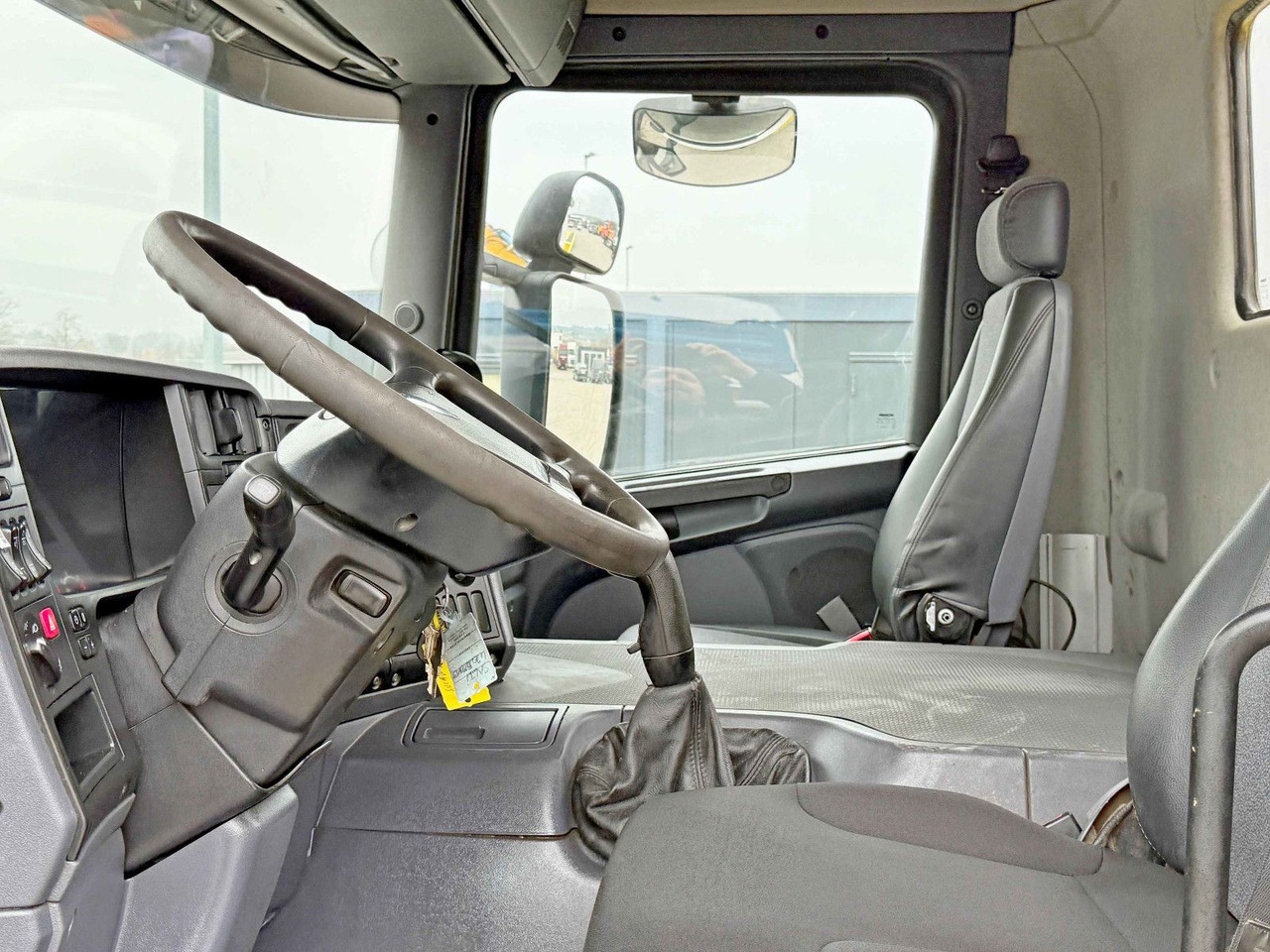 Auto evakuators Scania P 270 * ABSCHLEPPWAGEN 9,15 m * TOPZUSTAND: foto 8