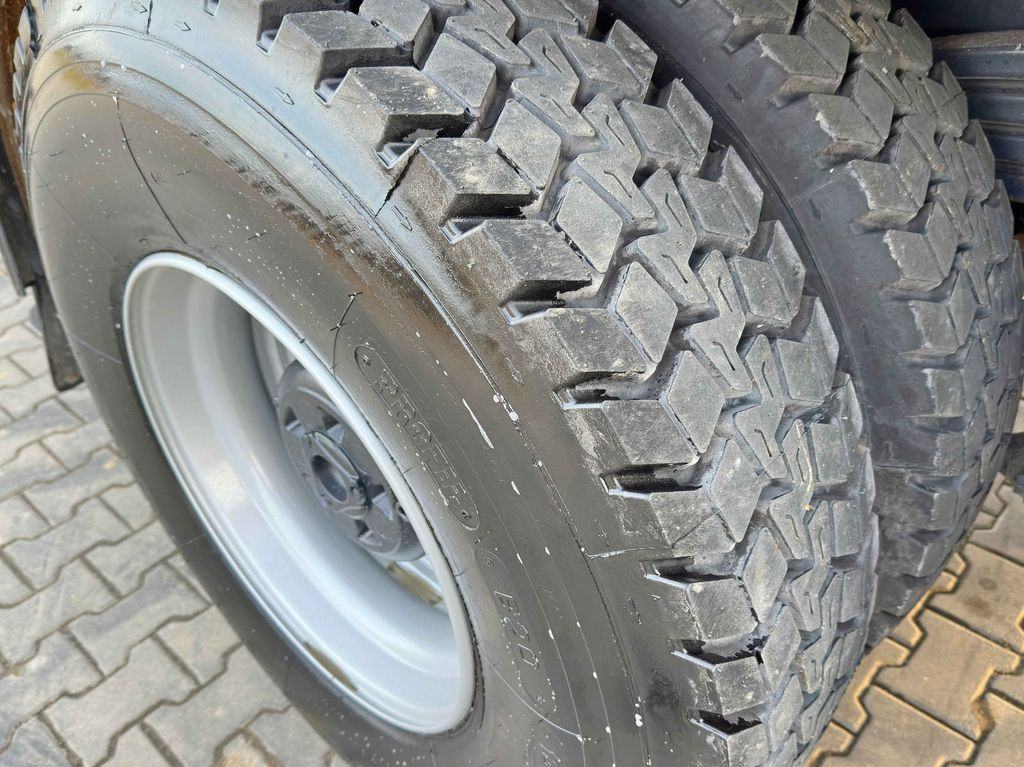 Kravas automašīna pašizgāzējs, Kravas auto ar manipulatoru Scania P 400 Kipper 6,80 m * PK 33002-EH D + FUNK * 8x4: foto 14