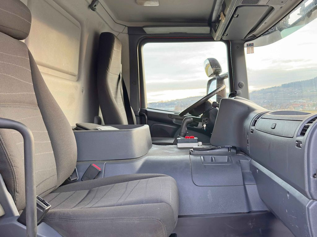 Kravas automašīna pašizgāzējs, Kravas auto ar manipulatoru Scania P 400 Kipper 6,80 m * PK 33002-EH D + FUNK * 8x4: foto 11