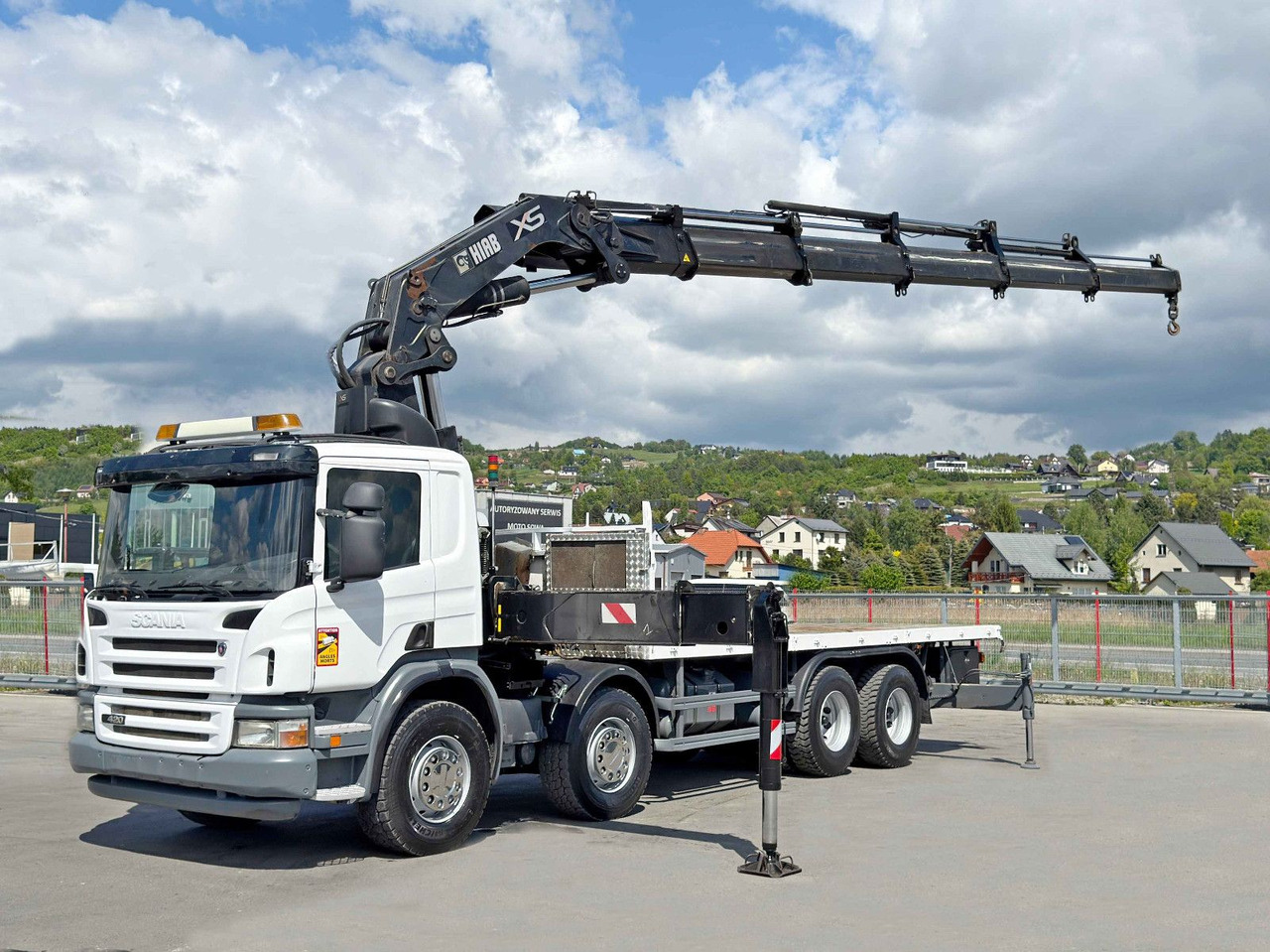 Scania P 420* PLATFORM 6,80m * HIAB 600 EP-5/FUNK * 8x4 - Kravas auto ar manipulatoru: foto 2 Scania P 420* PLATFORM 6,80m * HIAB 600 EP-5/FUNK * 8x4 - Kravas auto ar manipulatoru: foto 2