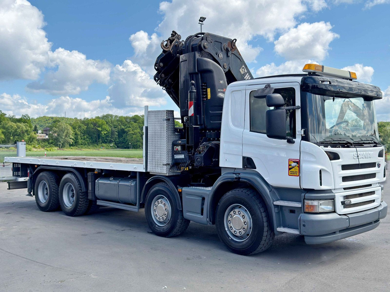 Scania P 420* PLATFORM 6,80m * HIAB 600 EP-5/FUNK * 8x4 - Kravas auto ar manipulatoru: foto 3 Scania P 420* PLATFORM 6,80m * HIAB 600 EP-5/FUNK * 8x4 - Kravas auto ar manipulatoru: foto 3