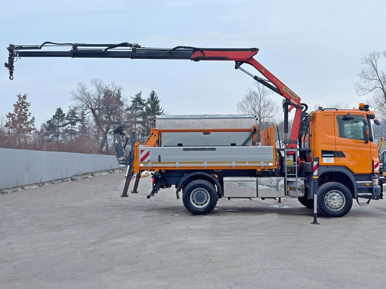 Scania R 420 KIPPER 4,15 m * PK 11002/FUNK * sandblaste - Kravas auto ar manipulatoru: foto 5 Scania R 420 KIPPER 4,15 m * PK 11002/FUNK * sandblaste - Kravas auto ar manipulatoru: foto 5