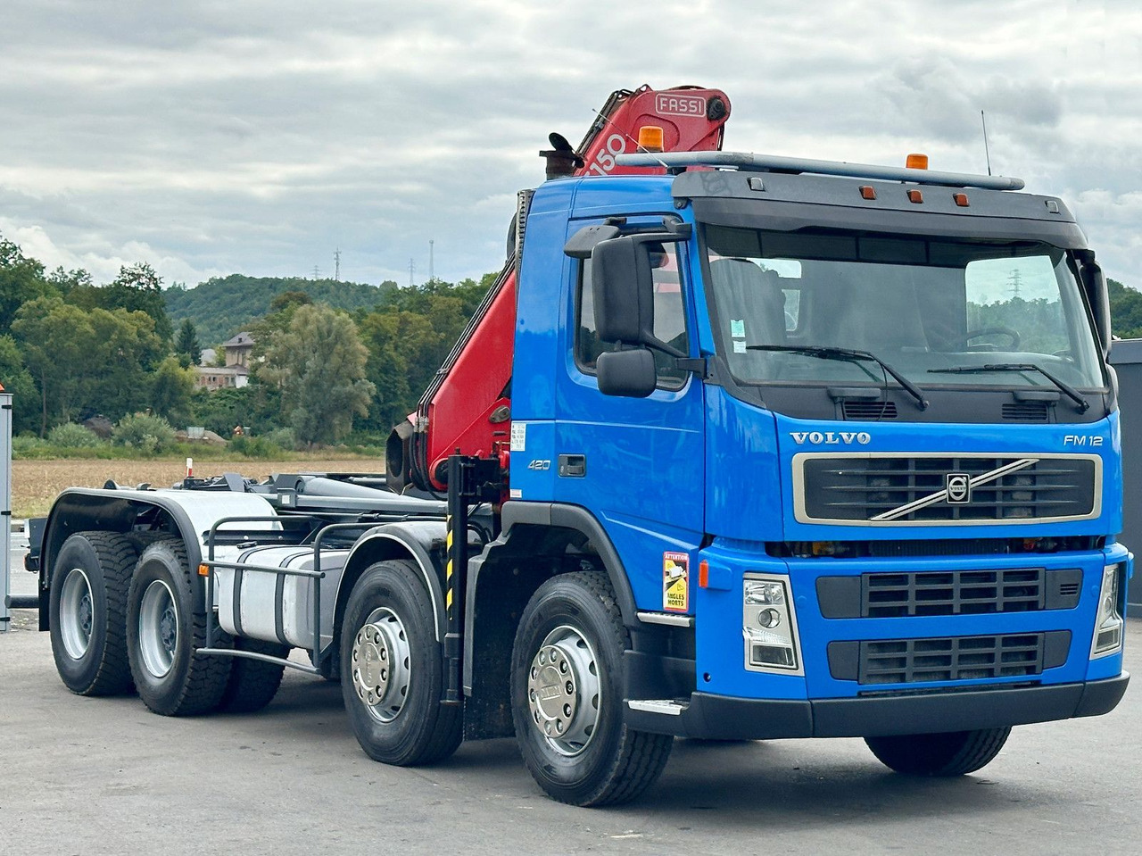 Volvo FM 12.420 * FASSI F150A.21 * 8x4 * TOP - Pacēlājs ar āķi, Kravas auto ar manipulatoru: foto 4 Volvo FM 12.420 * FASSI F150A.21 * 8x4 * TOP - Pacēlājs ar āķi, Kravas auto ar manipulatoru: foto 4