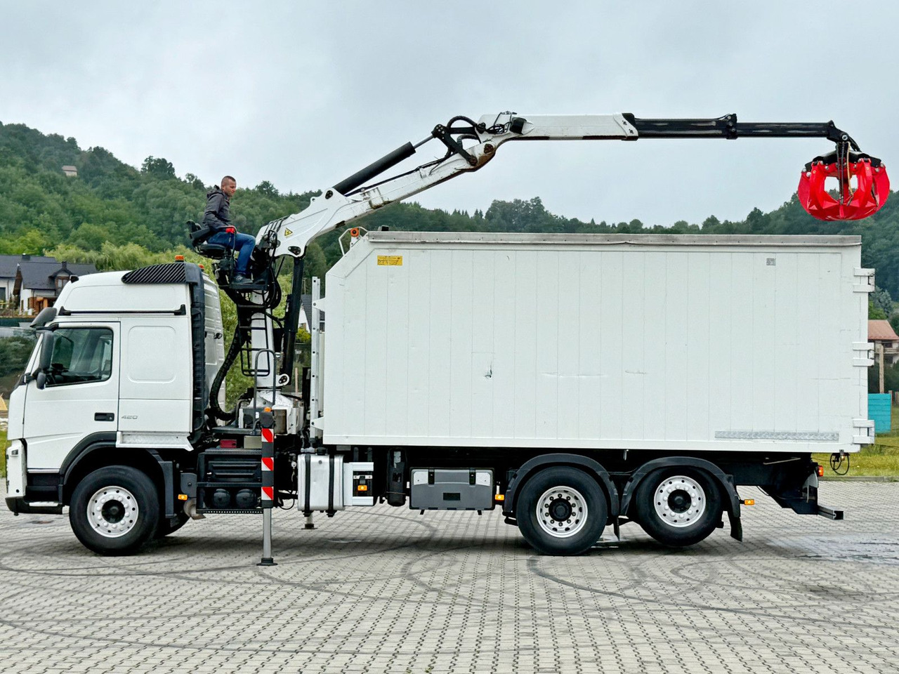 Volvo FM 420 Kipper 6,20 m * EPSILON Q150L75 *TOP - Pacēlājs ar āķi, Kravas auto ar manipulatoru: foto 5 Volvo FM 420 Kipper 6,20 m * EPSILON Q150L75 *TOP - Pacēlājs ar āķi, Kravas auto ar manipulatoru: foto 5