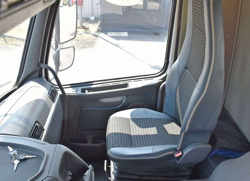 Volvo FMX 370 PRITSCHE 6,60m *PK 16001 - KB+FUNK/6x4  līzingu Volvo FMX 370 PRITSCHE 6,60m *PK 16001 - KB+FUNK/6x4: foto 10