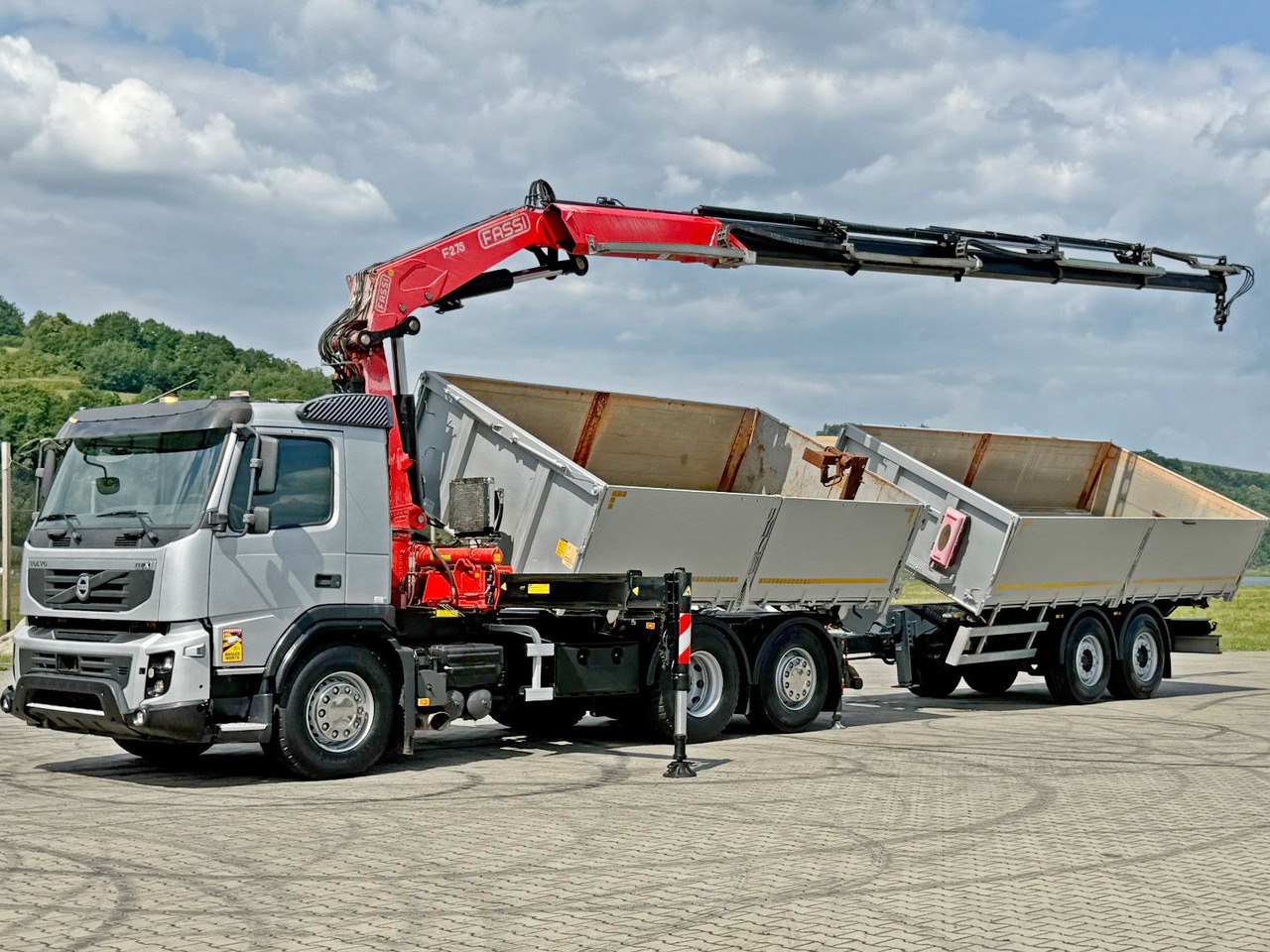 Volvo FMX 420* FASSI F275.2.25 + FUNK + Anhänger / TOP - Kravas automašīna pašizgāzējs, Kravas auto ar manipulatoru: foto 3 Volvo FMX 420* FASSI F275.2.25 + FUNK + Anhänger / TOP - Kravas automašīna pašizgāzējs, Kravas auto ar manipulatoru: foto 3