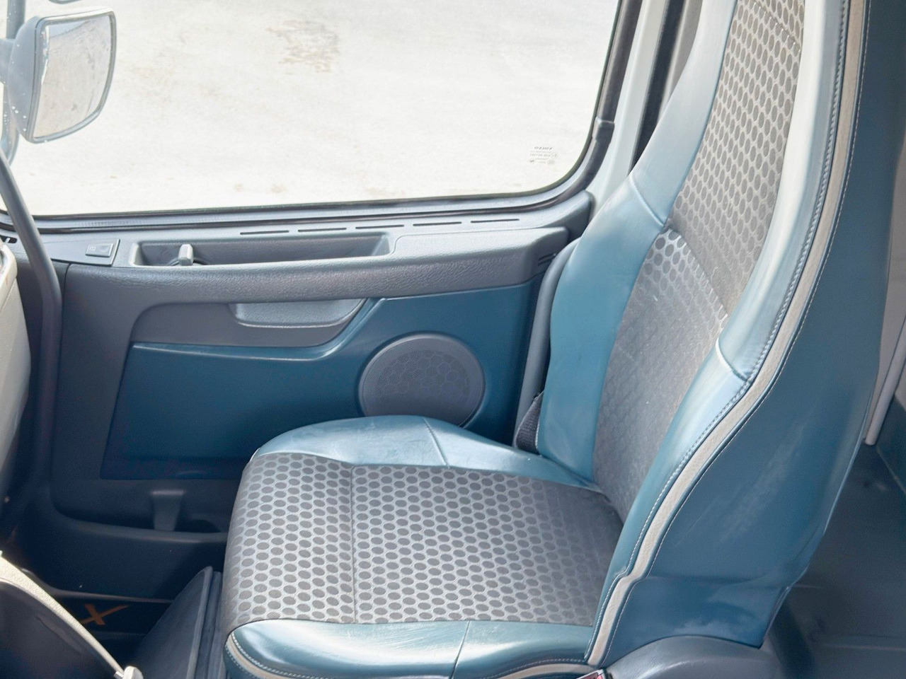 Volvo FMX 460 Kipper 6,40m + PALFINGER PK 18002 EH D līzingu Volvo FMX 460 Kipper 6,40m + PALFINGER PK 18002 EH D: foto 10