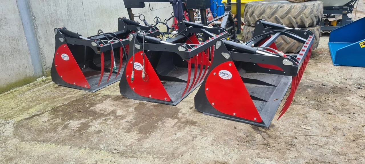 Bucket Grabs - Lopbarības sagatavošanas tehnika: foto 3 Bucket Grabs - Lopbarības sagatavošanas tehnika: foto 3