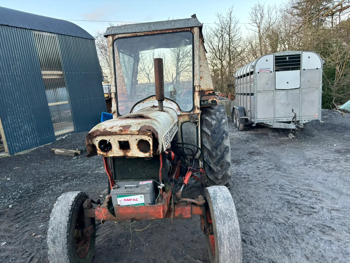 David Brown 996 - Traktors: foto 2 David Brown 996 - Traktors: foto 2