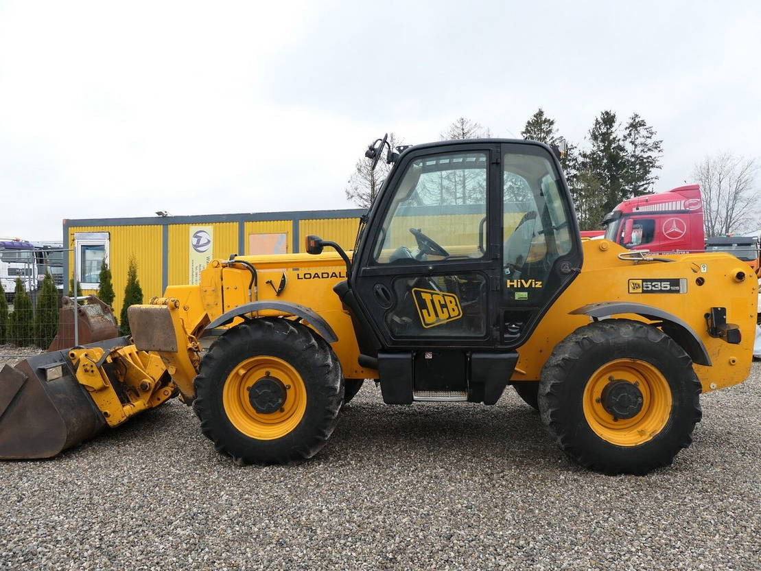 JCB 535-125 - Teleskopiskais iekrāvējs: foto 3 JCB 535-125 - Teleskopiskais iekrāvējs: foto 3