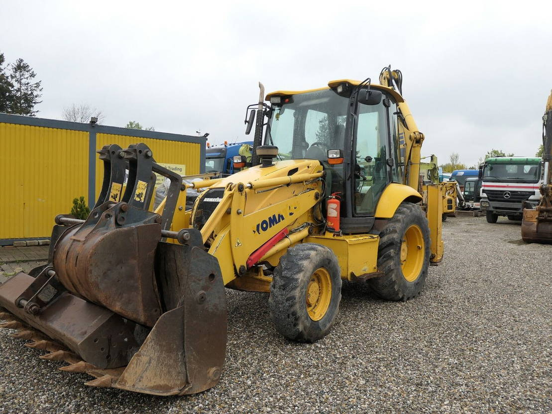 Komatsu WB 97-5 - Ekskavators-iekrāvējs: foto 1 Komatsu WB 97-5 - Ekskavators-iekrāvējs: foto 1