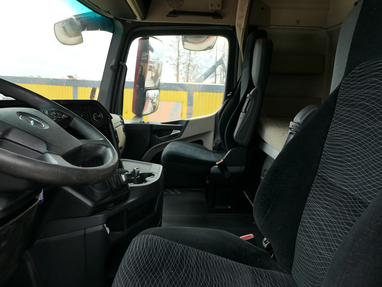Vilcējs Mercedes Benz Actros 1845: foto 11