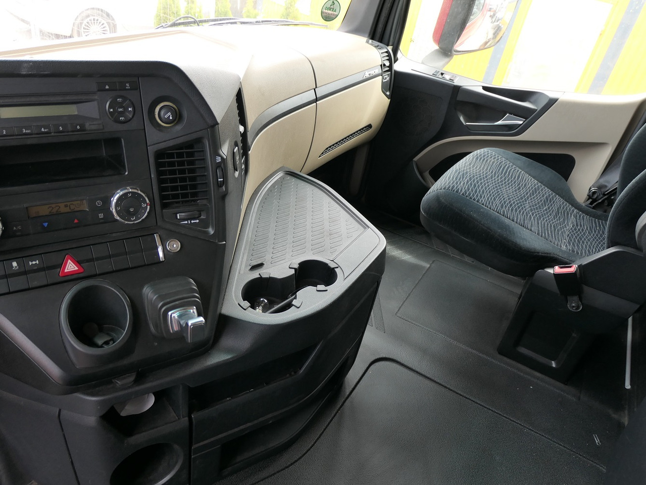 Vilcējs Mercedes Benz Actros 1845: foto 13