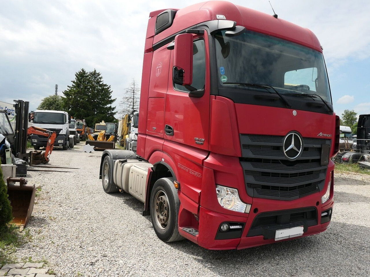 Mercedes-Benz Actros 1845  - Vilcējs: foto 1 Mercedes-Benz Actros 1845  - Vilcējs: foto 1