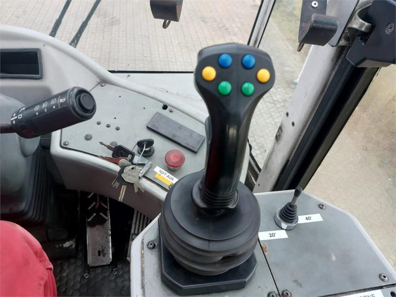 CVS Ferrari F378.5 PB - Sānu konteineru krāvējs: foto 4 CVS Ferrari F378.5 PB - Sānu konteineru krāvējs: foto 4