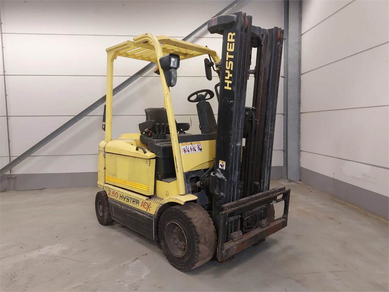 Hyster J2.50XM-717 - Elektroiekrāvējs: foto 2 Hyster J2.50XM-717 - Elektroiekrāvējs: foto 2