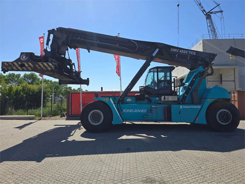 KONECRANES SMV 4531 TC5 - Sānu konteineru krāvējs: foto 2 KONECRANES SMV 4531 TC5 - Sānu konteineru krāvējs: foto 2
