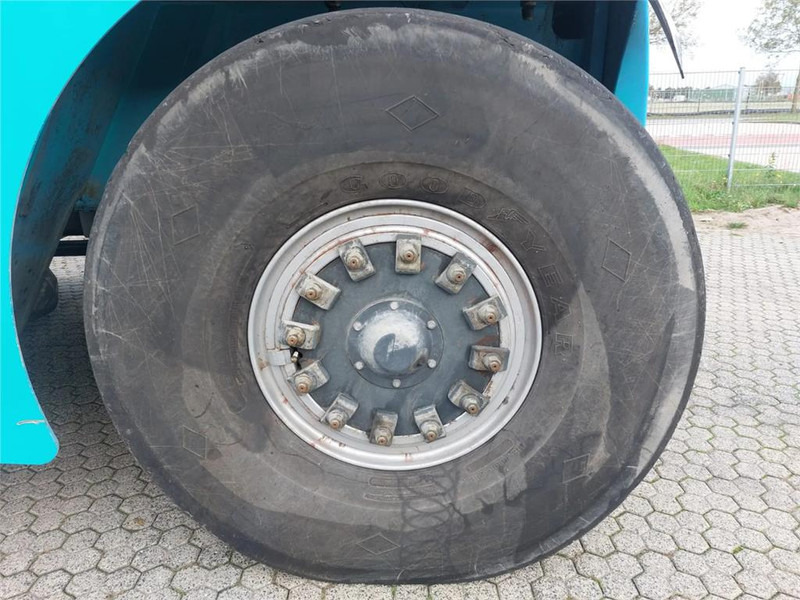 Sānu konteineru krāvējs KONECRANES SMV 4532 TC5: foto 16