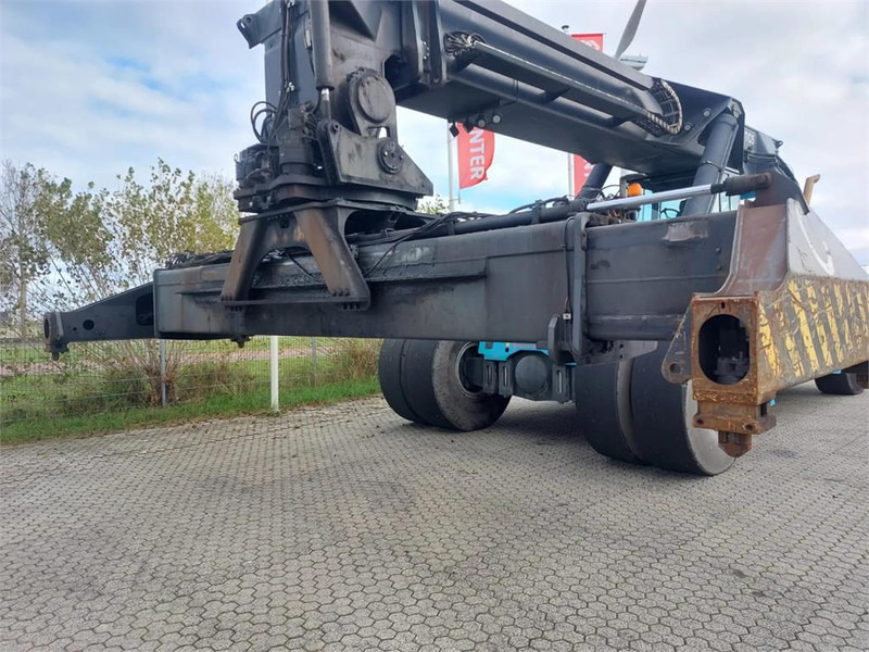 Sānu konteineru krāvējs KONECRANES SMV 4532 TC5: foto 11