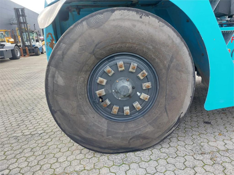 Sānu konteineru krāvējs KONECRANES SMV 4532 TC5: foto 18